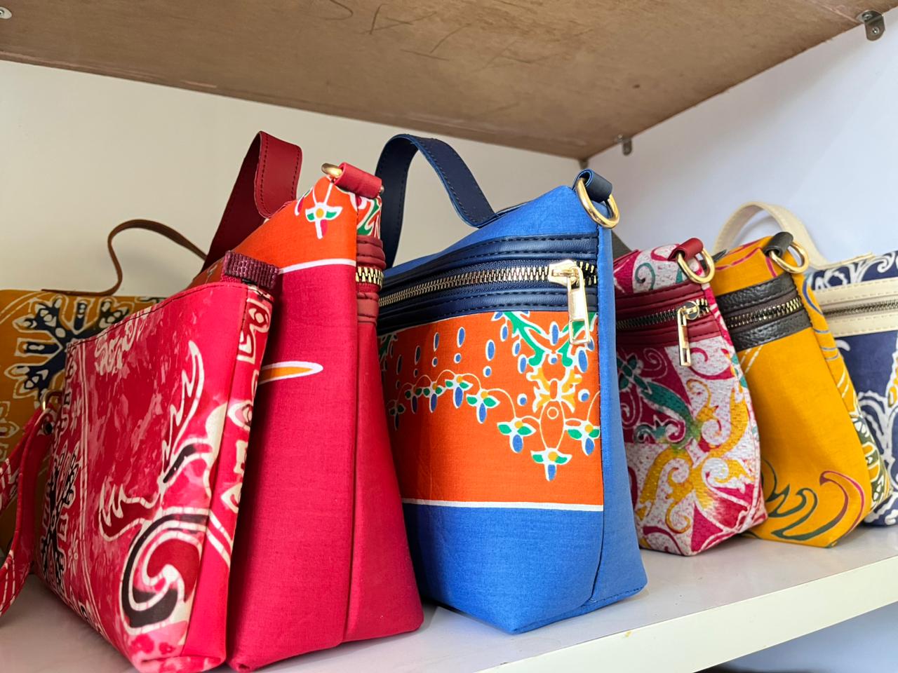 Tas